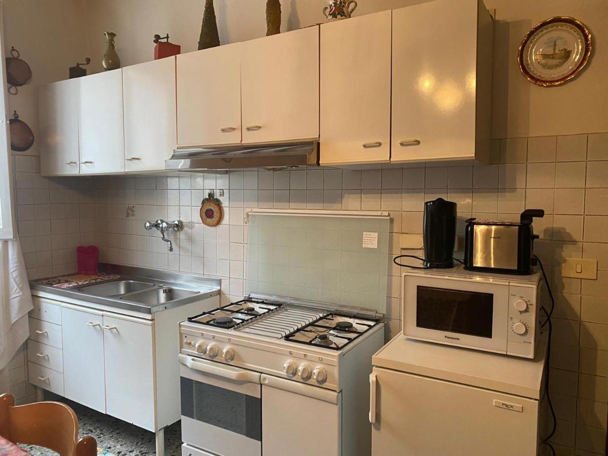 Casa Vacanze Beppina Кортона Экстерьер фото